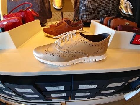 cole haan outlet prices.